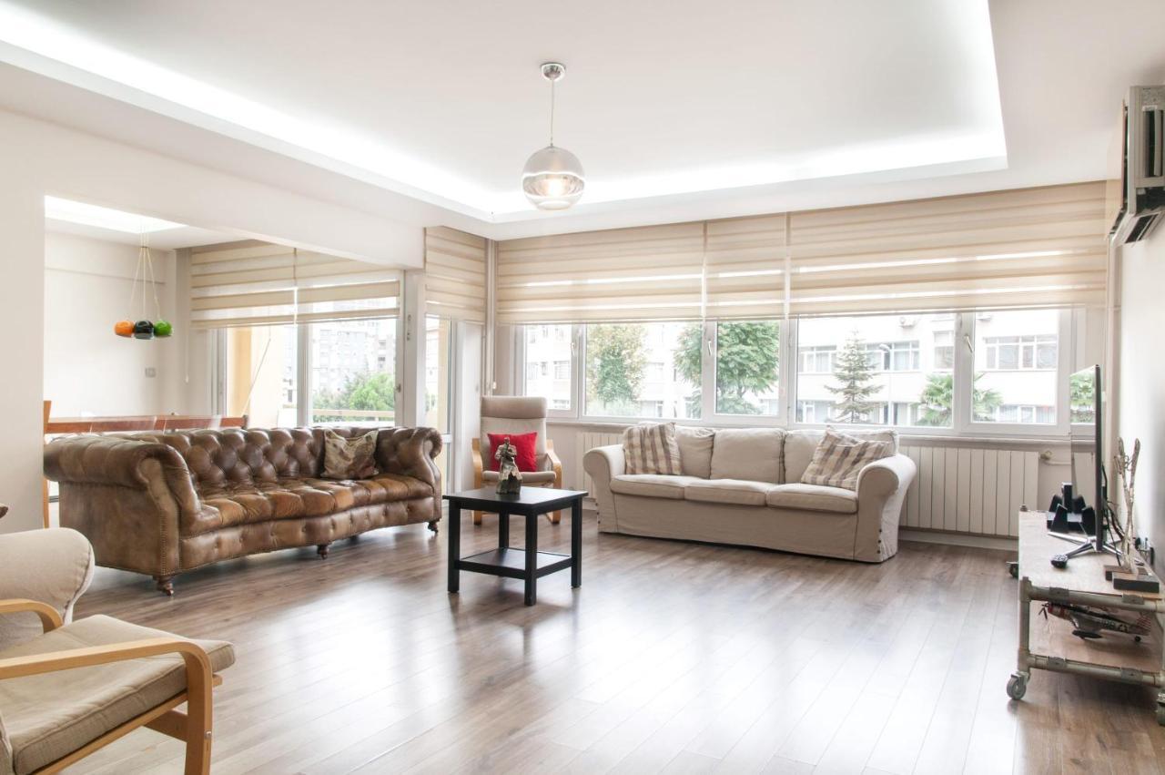 Central And Vibrant Flat With Balcony In Besiktas Истанбул Екстериор снимка